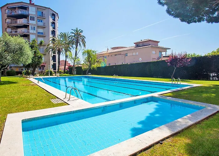 Edificio Blanqueries-2 By Interhome Calella